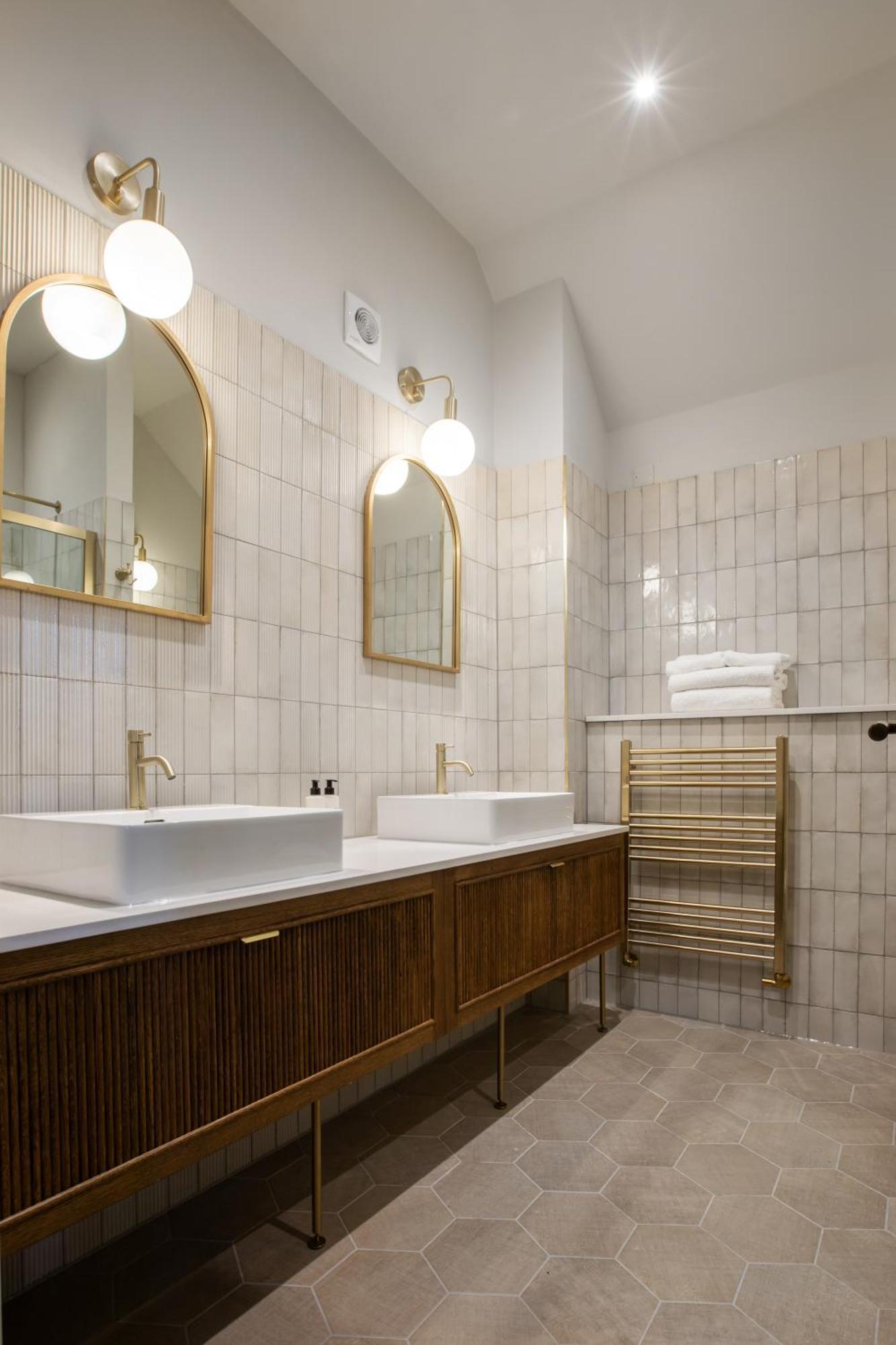 Worplesdon Place Hotel Гілфорд Екстер'єр фото